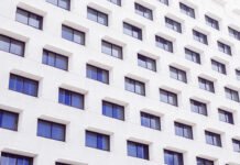 Floating Architecture is Making Waves